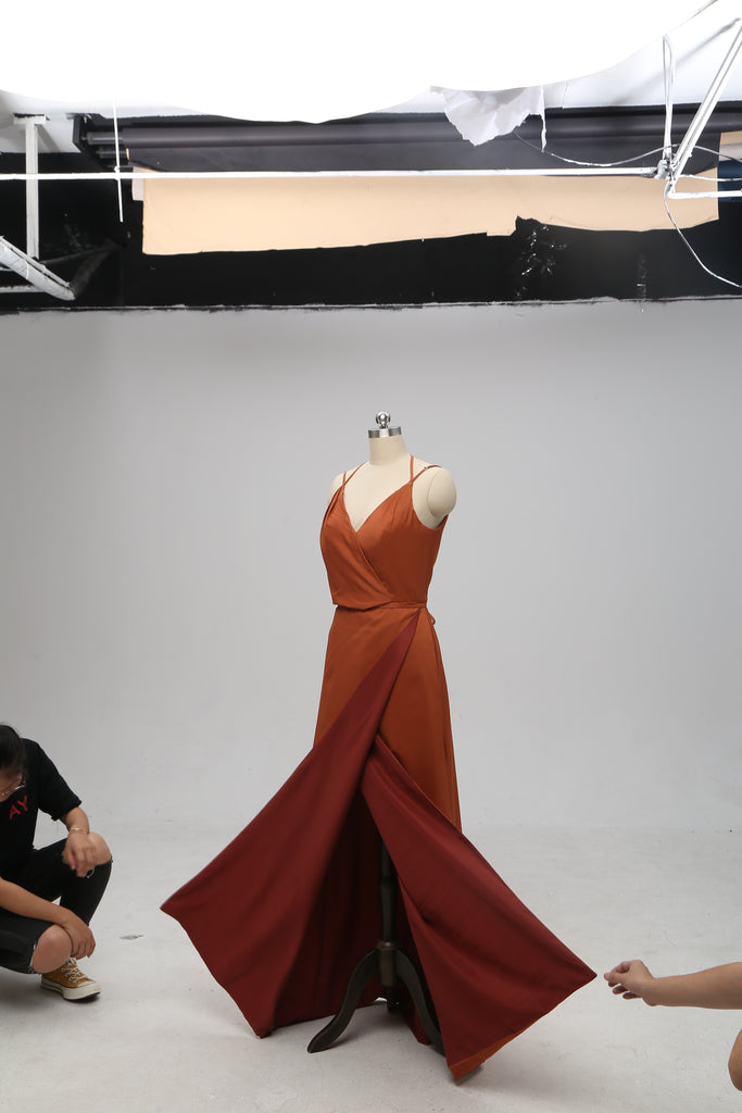 Elegant Orange V-neck Side Slit Backless Bridesmaid Dresses Online, TYP1071