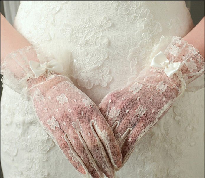 Wedding Gloves, Lace Flower Bridal Gloves, French Lace Gloves, Short Gloves, Rhinestone Glove, TYP0531