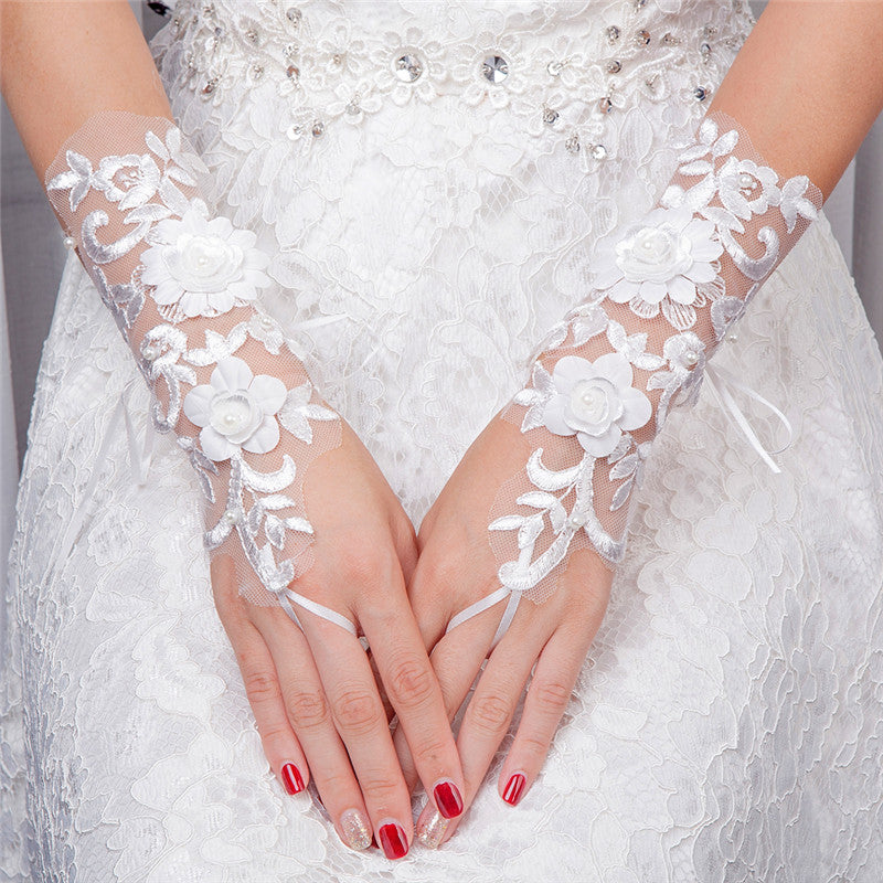 Wedding Gloves, Lace Gloves, Short Gloves, Wedding Gloves With Beaded, TYP0538