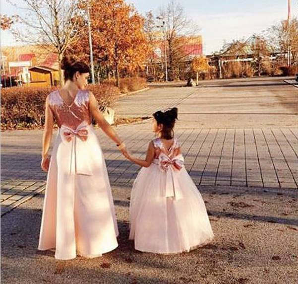 Ball Gown Round Neck Blush Pink Tulle Flower Girl Dresses with Bow Knot Sequins, TYP1329